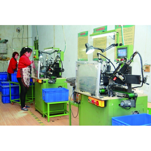 Automatic trimming production line